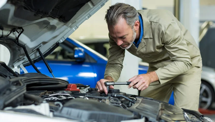 Tagliando auto in officina & gommista emat